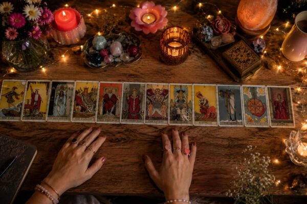 Sesja VIP – 60 minut Sesja VIP Tarot (60 minut) – Tryb Priorytetowy